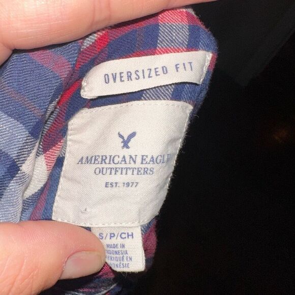 American Eagle red plaid concert button down oversized shirt - Picture 3 of 3